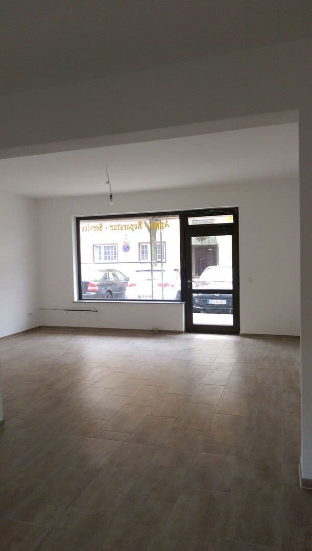 Prodej domu 365 m², pozemek 361 m², Wolfsburg, Dolní Sasko Prodej domu 365 m², pozemek 361 m², Wolfsburg, Dolní Sasko