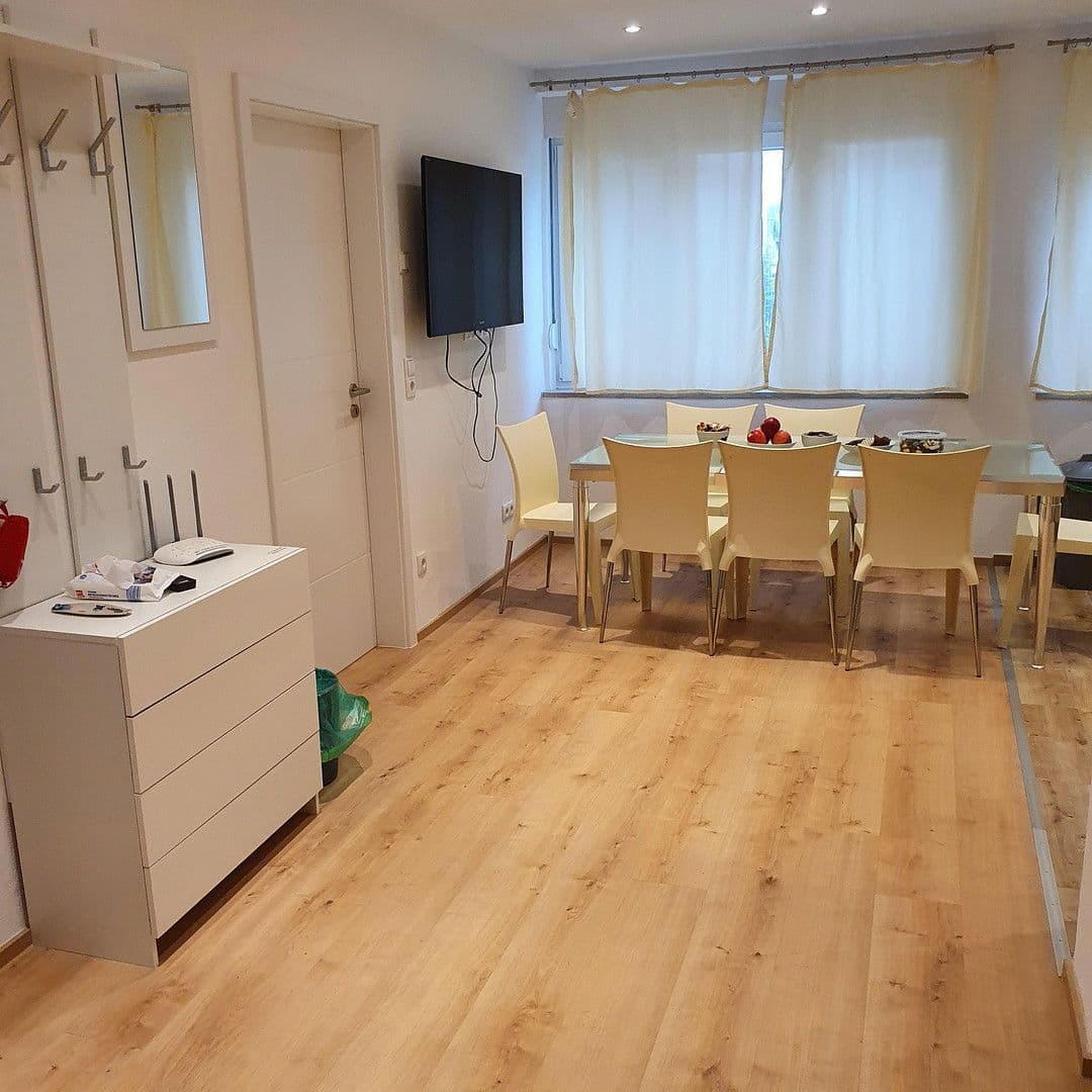 Pronájem bytu 15 m², Rosenheim, Bavorsko Pronájem bytu 15 m², Rosenheim, Bavorsko