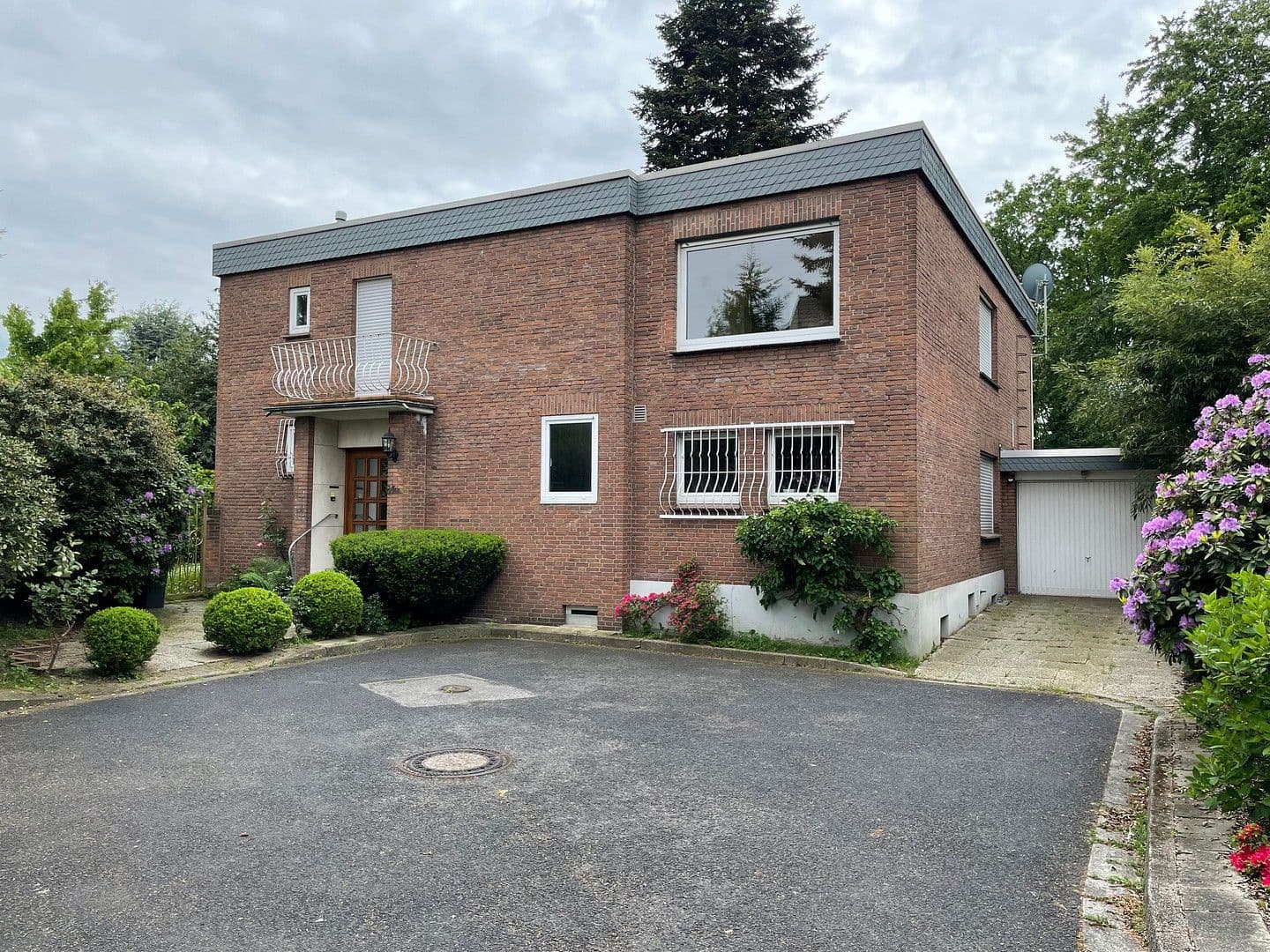 Pronájem domu 191 m², pozemek 530 m², Moers, Severní Porýní-Vestfálsko Pronájem domu 191 m², pozemek 530 m², Moers, Severní Porýní-Vestfálsko