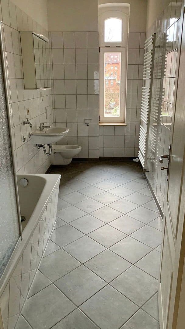 Pronájem bytu 2+1 63 m², Rathenaustraße 23, Erfurt, Durynsko Pronájem bytu 2+1 63 m², Rathenaustraße 23, Erfurt, Durynsko