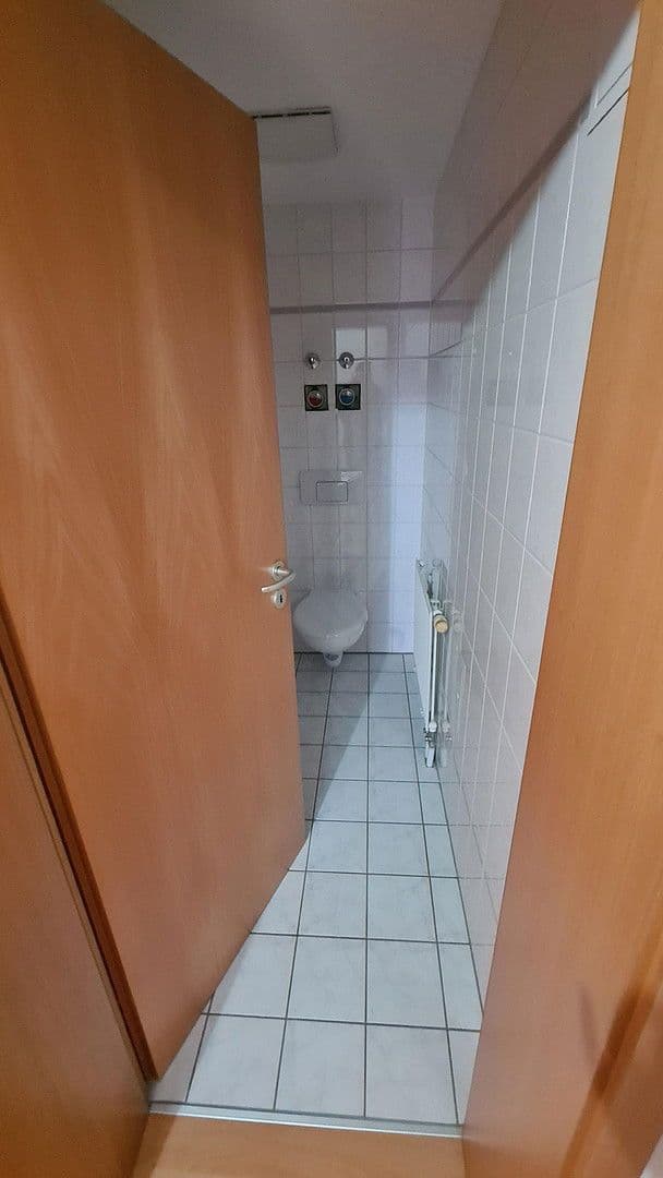 Pronájem bytu 2+1 78 m², Suhl, Durynsko Pronájem bytu 2+1 78 m², Suhl, Durynsko