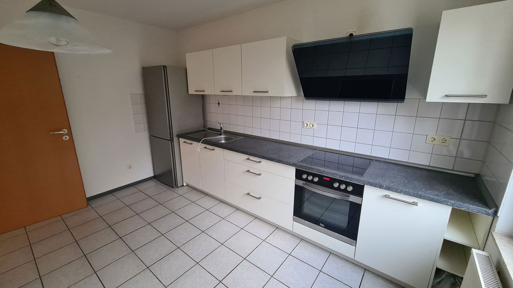 Pronájem bytu 2+1 78 m², Suhl, Durynsko Pronájem bytu 2+1 78 m², Suhl, Durynsko