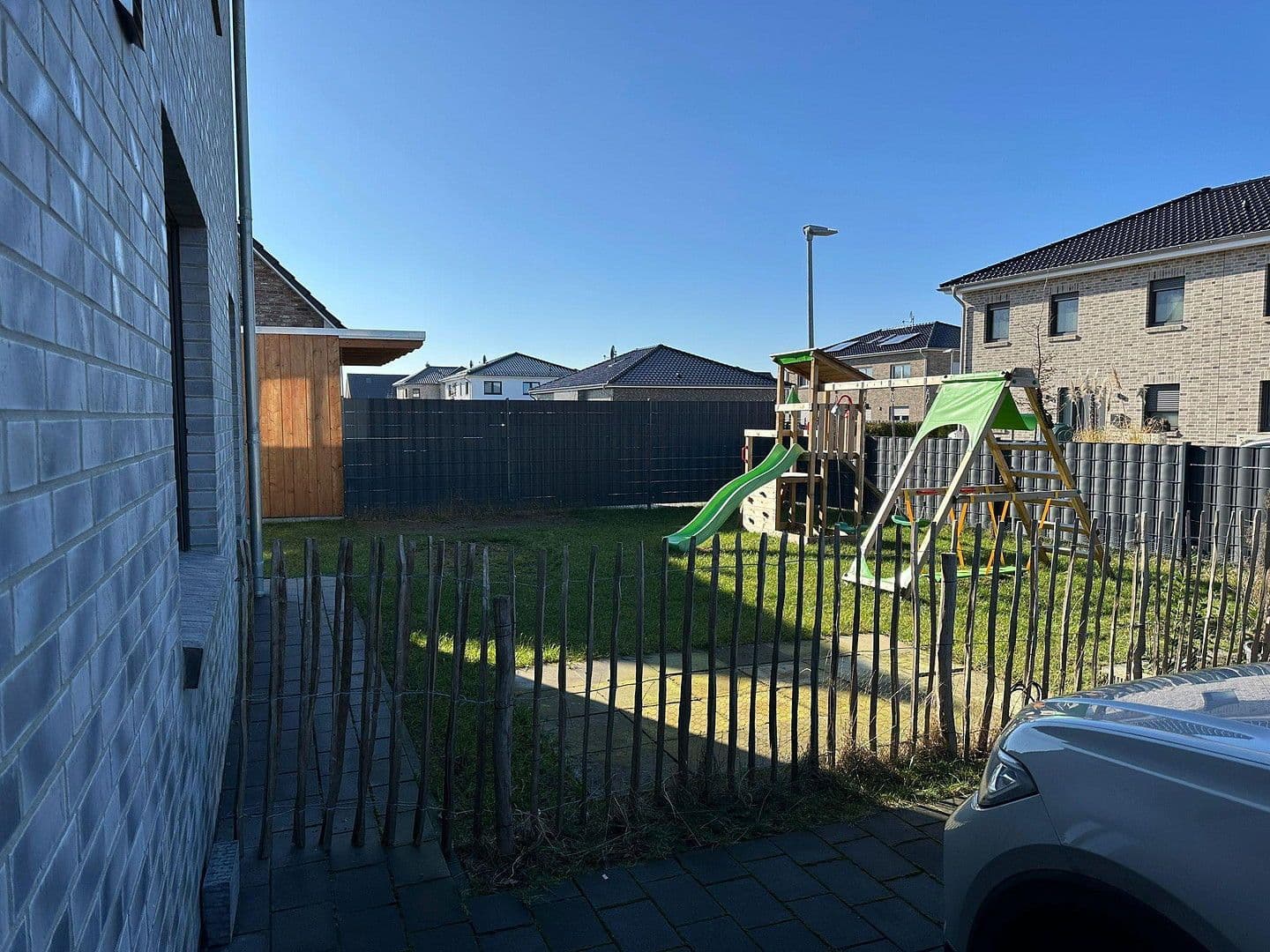 Pronájem domu 135 m², pozemek 666 m², Schwarmstedt, Dolní Sasko Pronájem domu 135 m², pozemek 666 m², Schwarmstedt, Dolní Sasko