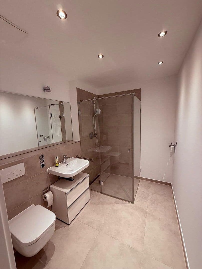 Pronájem bytu 2+1 67 m², Metropolitan Park 22, Berlin, Berlín Pronájem bytu 2+1 67 m², Metropolitan Park 22, Berlin, Berlín