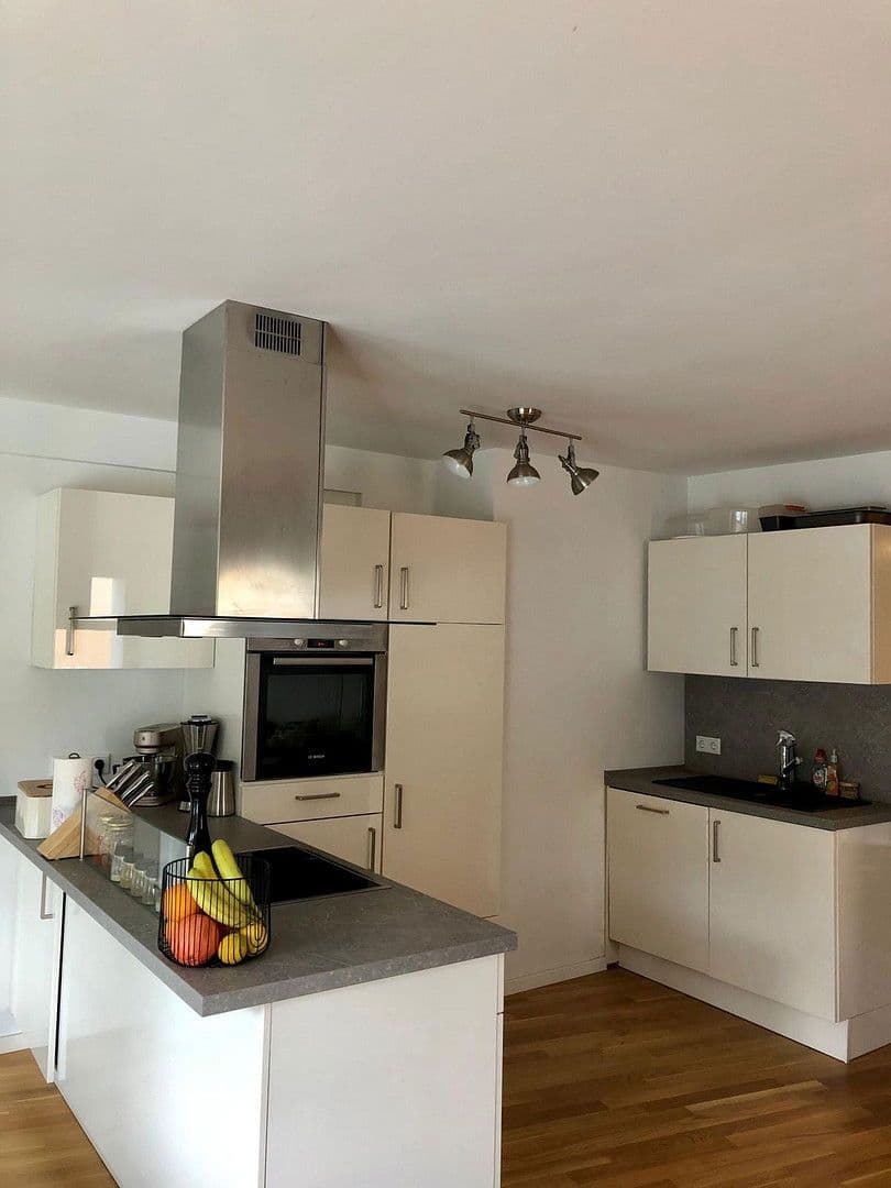 Pronájem bytu 2+1 82 m², Karlstraße 1, Aschaffenburg, Bavorsko Pronájem bytu 2+1 82 m², Karlstraße 1, Aschaffenburg, Bavorsko