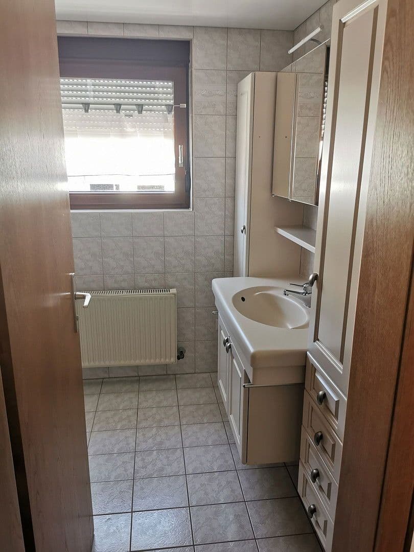 Pronájem bytu 3+kk 85 m², Neuenstadt am Kocher, Bádensko-Württembersko Pronájem bytu 3+kk 85 m², Neuenstadt am Kocher, Bádensko-Württembersko