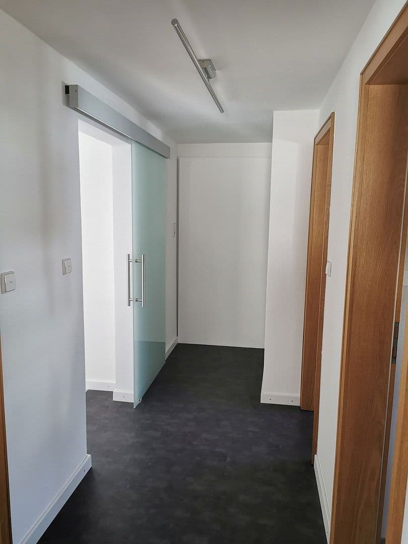 Pronájem bytu 3+kk 85 m², Neuenstadt am Kocher, Bádensko-Württembersko Pronájem bytu 3+kk 85 m², Neuenstadt am Kocher, Bádensko-Württembersko