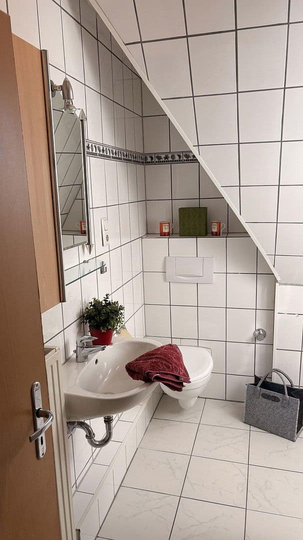 Pronájem bytu 2+kk 64 m², Witten, Severní Porýní-Vestfálsko Pronájem bytu 2+kk 64 m², Witten, Severní Porýní-Vestfálsko