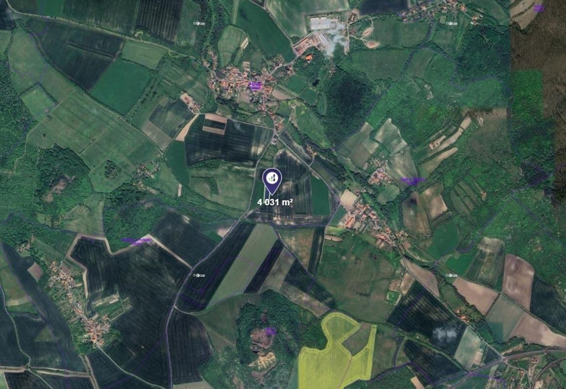 Prodej pozemku 4.031 m², Vlastislav, Ústecký kraj Prodej pozemku 4.031 m², Vlastislav, Ústecký kraj