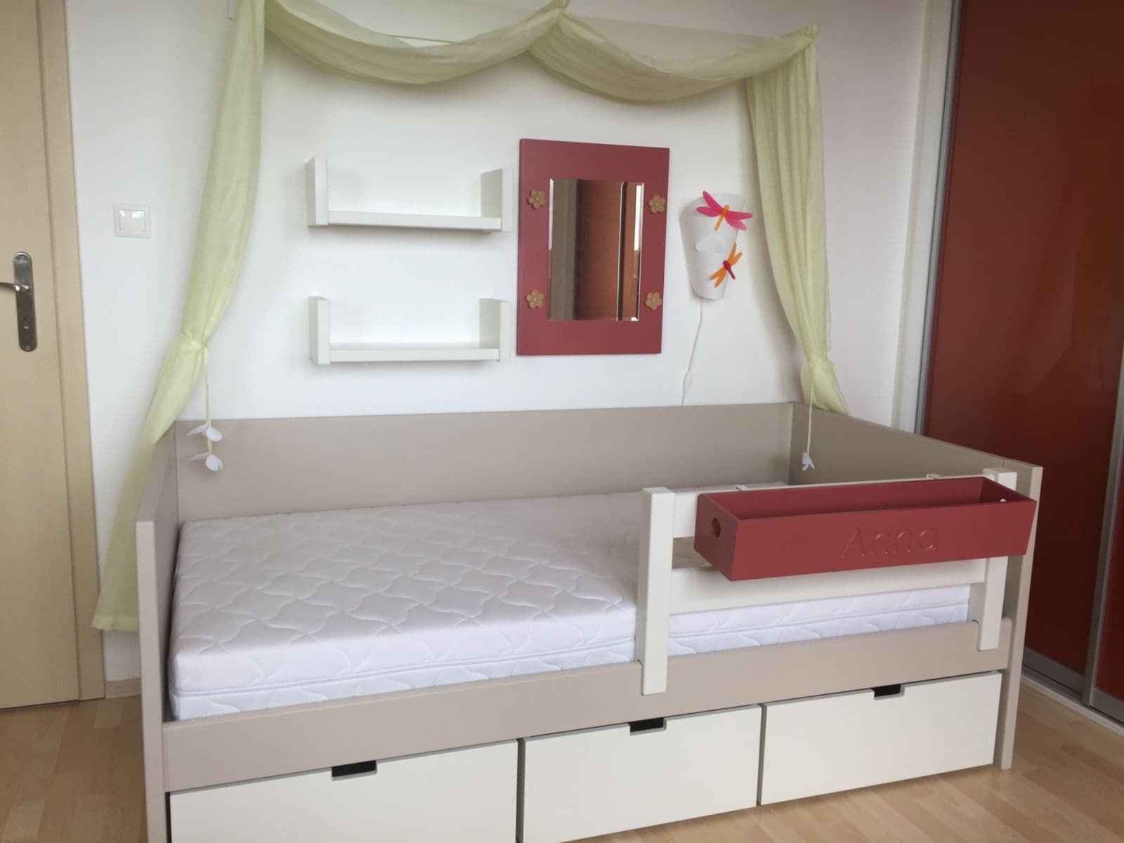 Pronájem bytu 3+kk 139 m², Laudonova, Praha, Praha Pronájem bytu 3+kk 139 m², Laudonova, Praha, Praha