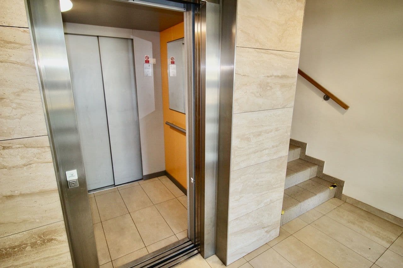 Pronájem bytu 3+kk 139 m², Laudonova, Praha, Praha Pronájem bytu 3+kk 139 m², Laudonova, Praha, Praha