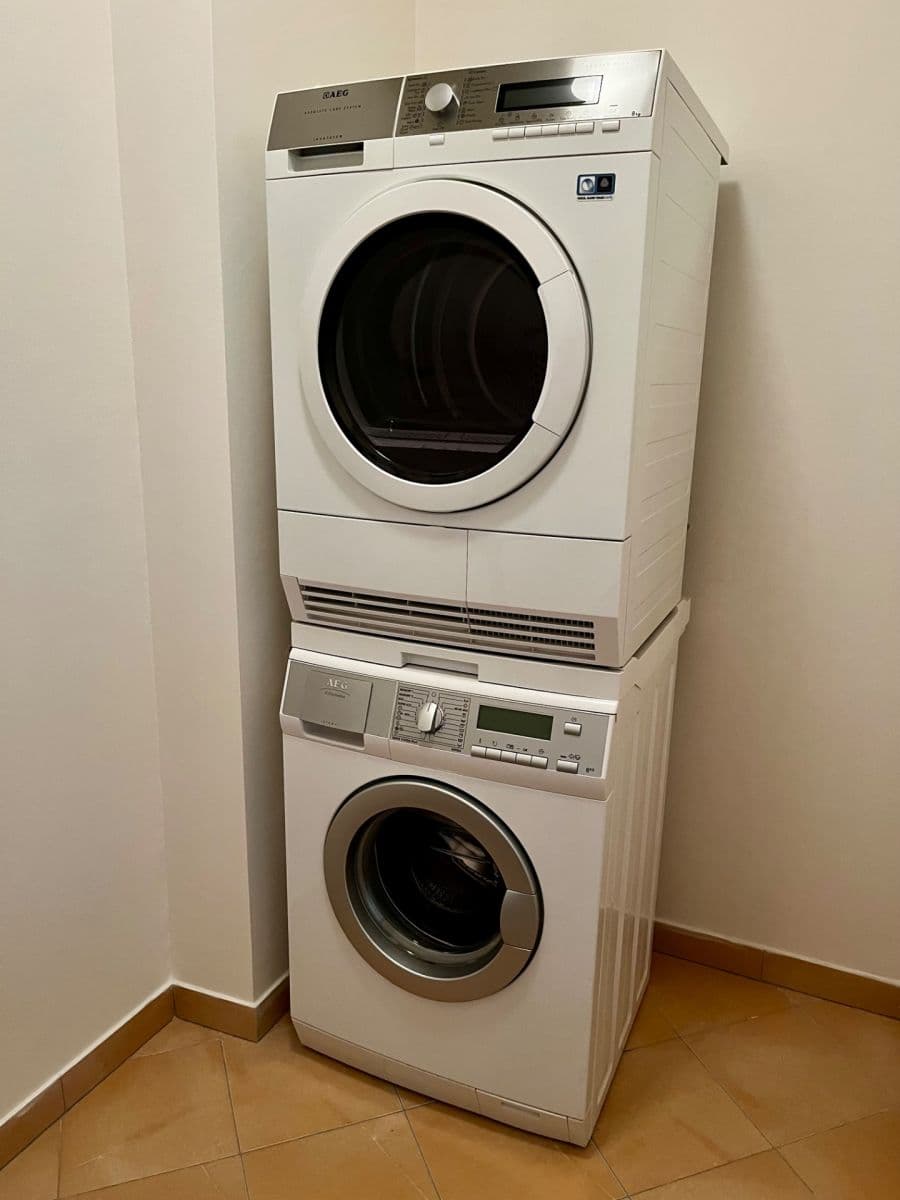 Pronájem bytu 3+kk 139 m², Laudonova, Praha, Praha Pronájem bytu 3+kk 139 m², Laudonova, Praha, Praha