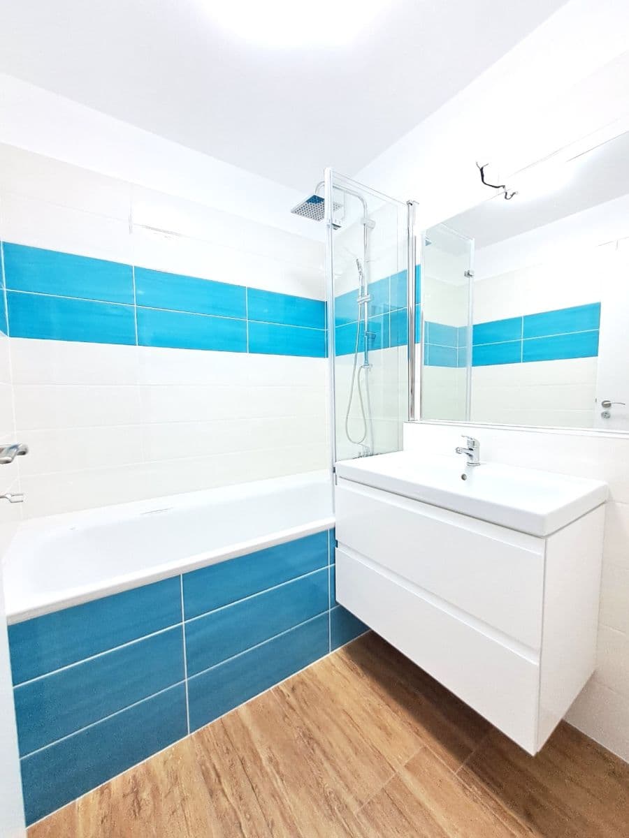 Pronájem bytu 3+kk 78 m², Šmolíkova, Praha, Praha Pronájem bytu 3+kk 78 m², Šmolíkova, Praha, Praha