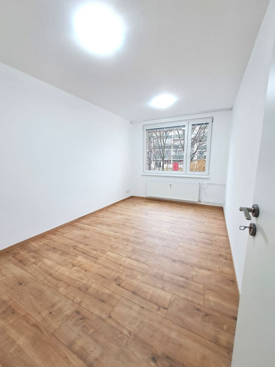 Pronájem bytu 3+kk 78 m², Šmolíkova, Praha, Praha Pronájem bytu 3+kk 78 m², Šmolíkova, Praha, Praha