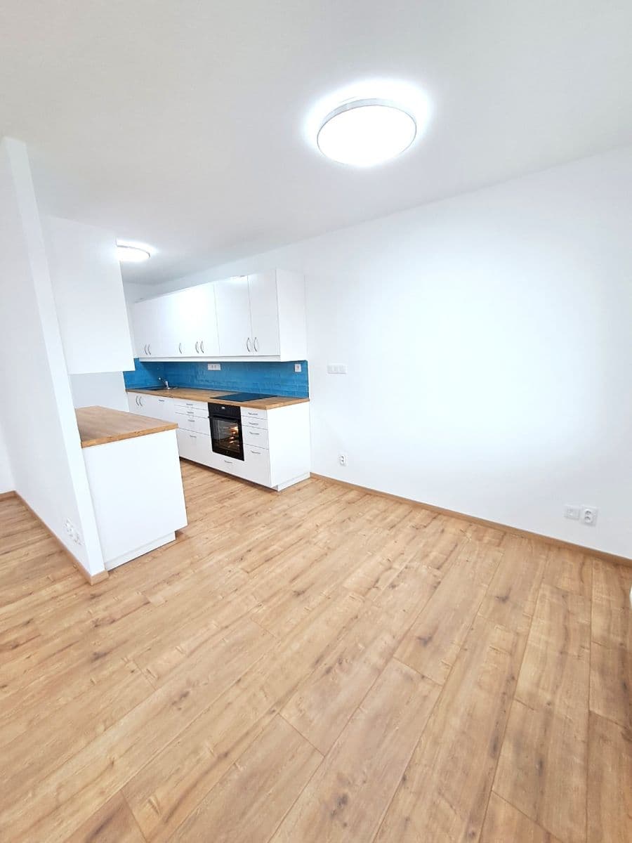 Pronájem bytu 3+kk 78 m², Šmolíkova, Praha, Praha Pronájem bytu 3+kk 78 m², Šmolíkova, Praha, Praha