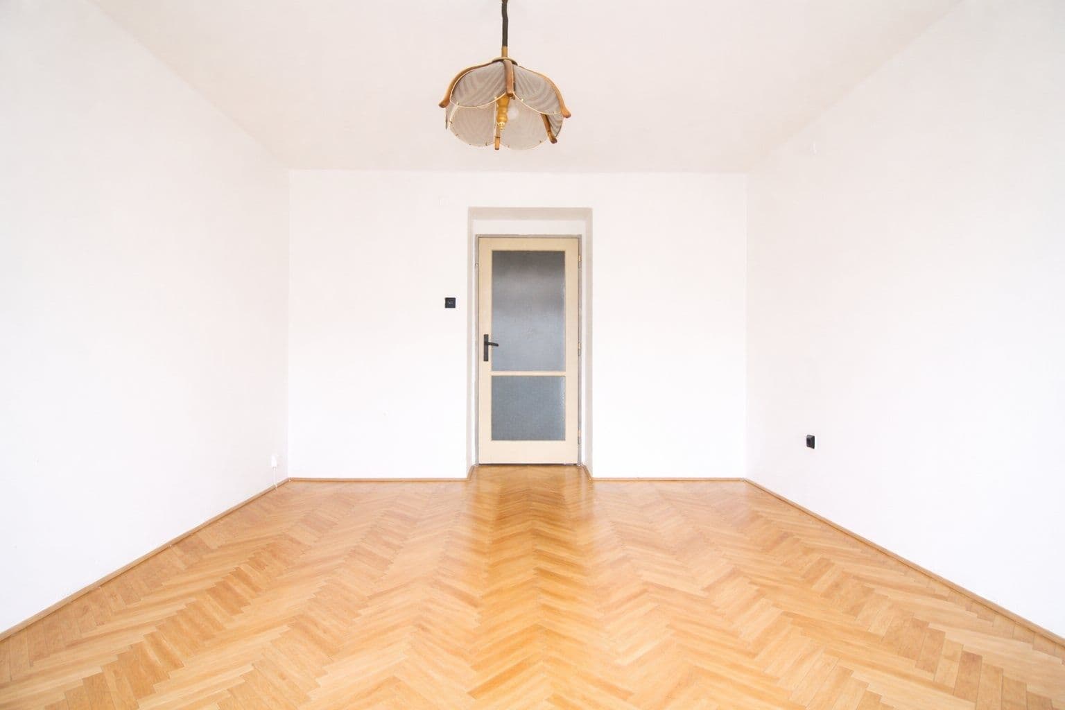 Pronájem bytu 2+1 54 m², Na Magistrále, Kolín, Středočeský kraj Pronájem bytu 2+1 54 m², Na Magistrále, Kolín, Středočeský kraj