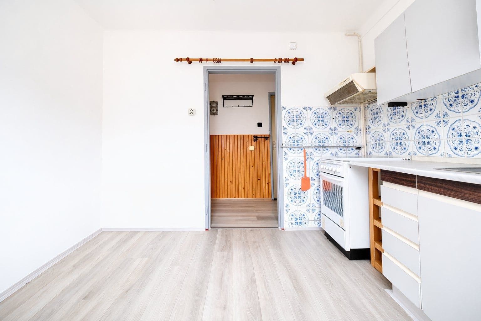 Pronájem bytu 2+1 54 m², Na Magistrále, Kolín, Středočeský kraj Pronájem bytu 2+1 54 m², Na Magistrále, Kolín, Středočeský kraj