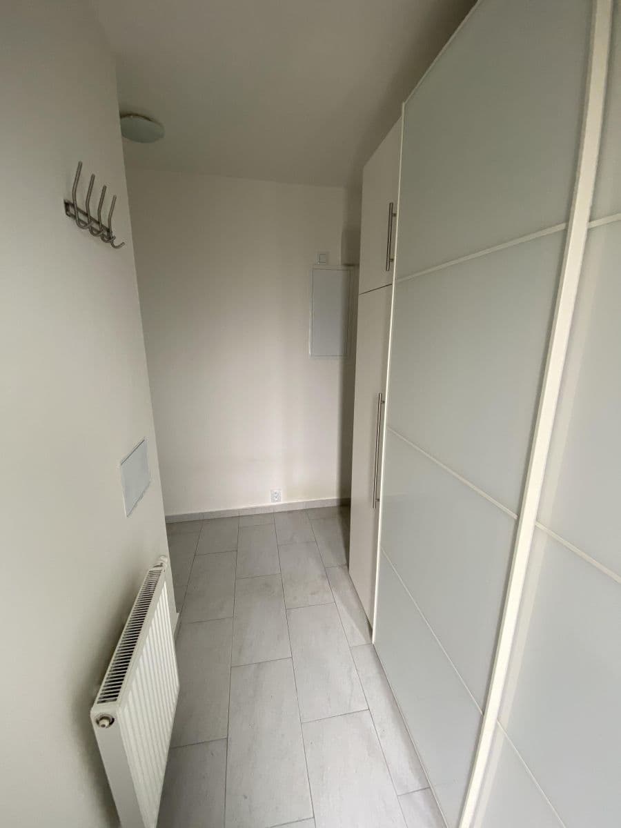 Pronájem bytu 2+kk 55 m², Leknínová, Říčany, Středočeský kraj Pronájem bytu 2+kk 55 m², Leknínová, Říčany, Středočeský kraj