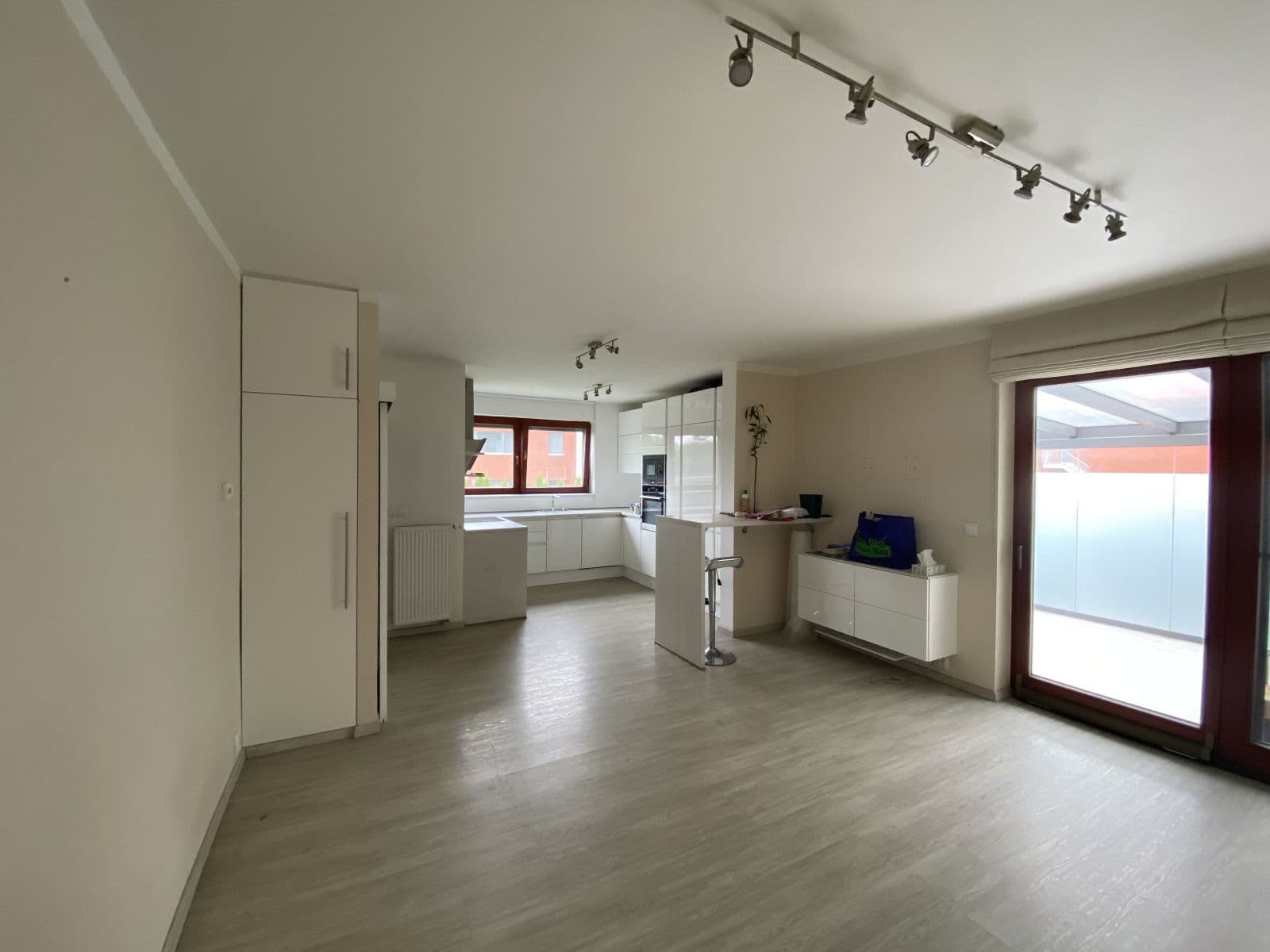 Pronájem bytu 2+kk 55 m², Leknínová, Říčany, Středočeský kraj Pronájem bytu 2+kk 55 m², Leknínová, Říčany, Středočeský kraj