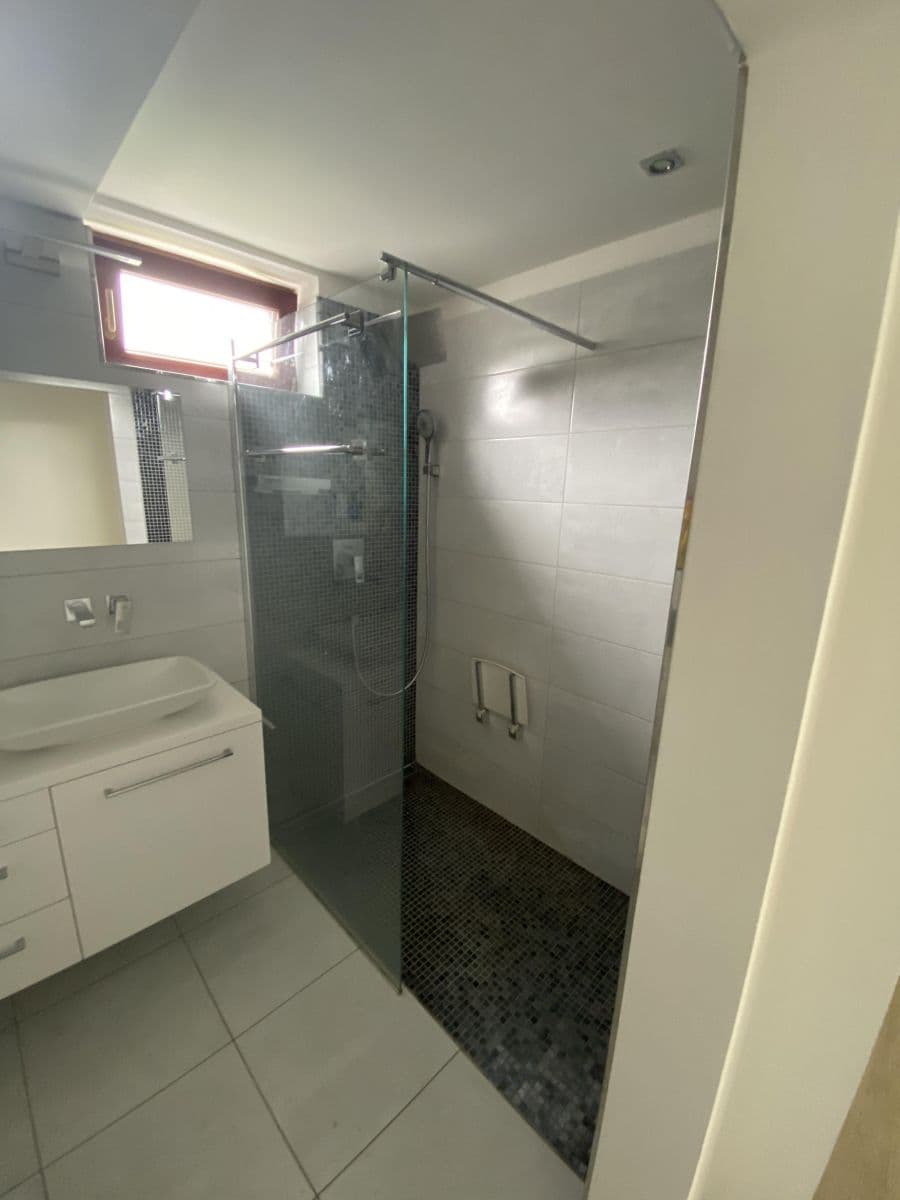 Pronájem bytu 2+kk 55 m², Leknínová, Říčany, Středočeský kraj Pronájem bytu 2+kk 55 m², Leknínová, Říčany, Středočeský kraj