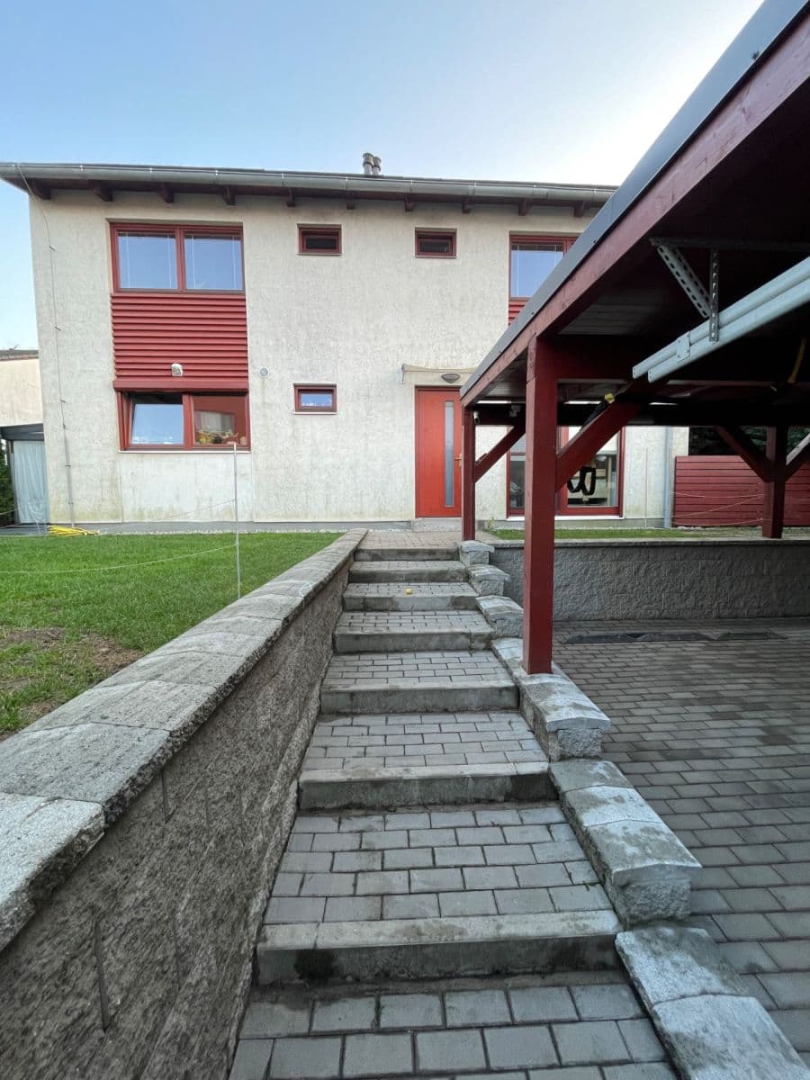 Pronájem bytu 2+kk 55 m², Leknínová, Říčany, Středočeský kraj Pronájem bytu 2+kk 55 m², Leknínová, Říčany, Středočeský kraj