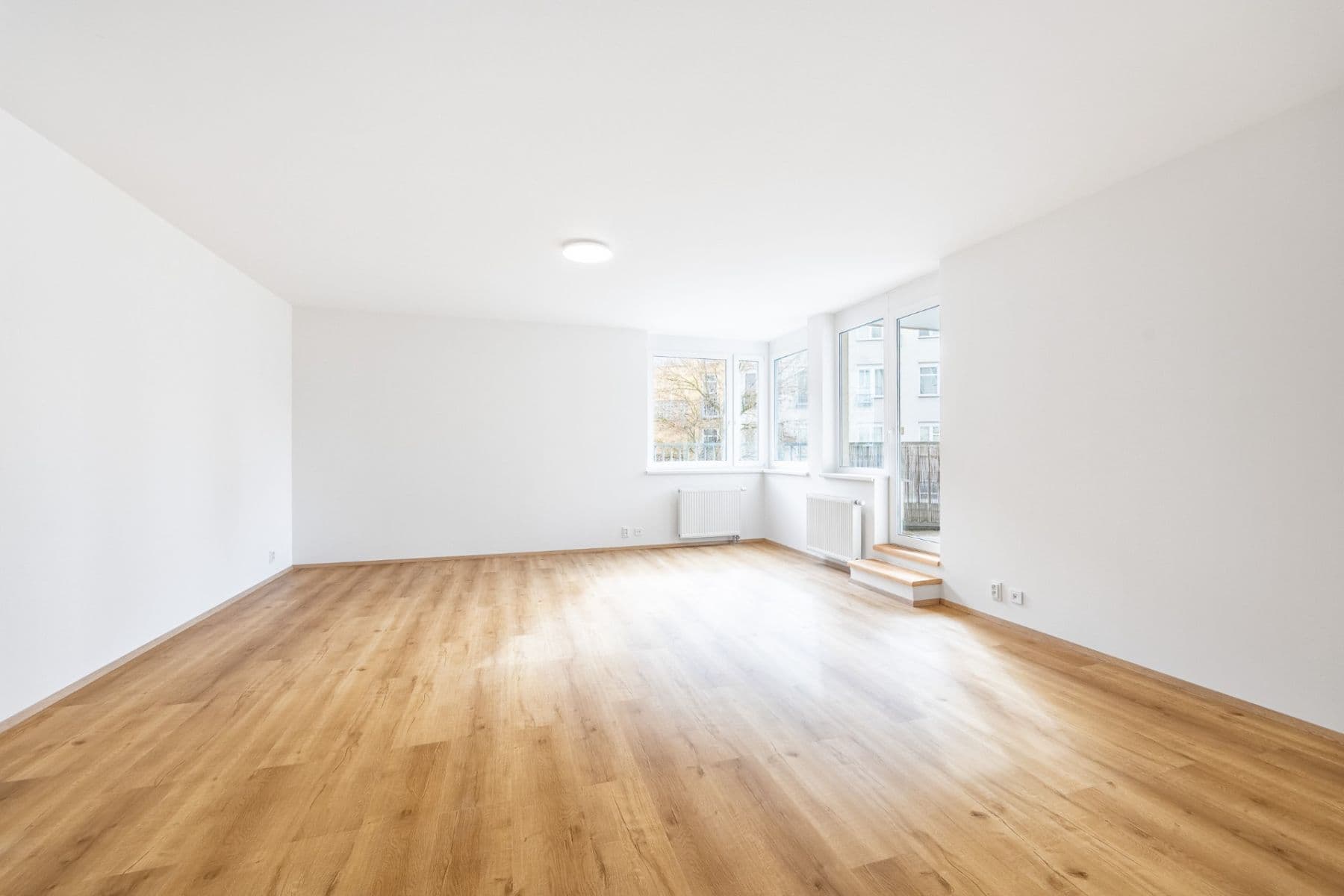 Prodej bytu 3+kk 100 m², Jeřabinová, Praha, Praha Prodej bytu 3+kk 100 m², Jeřabinová, Praha, Praha