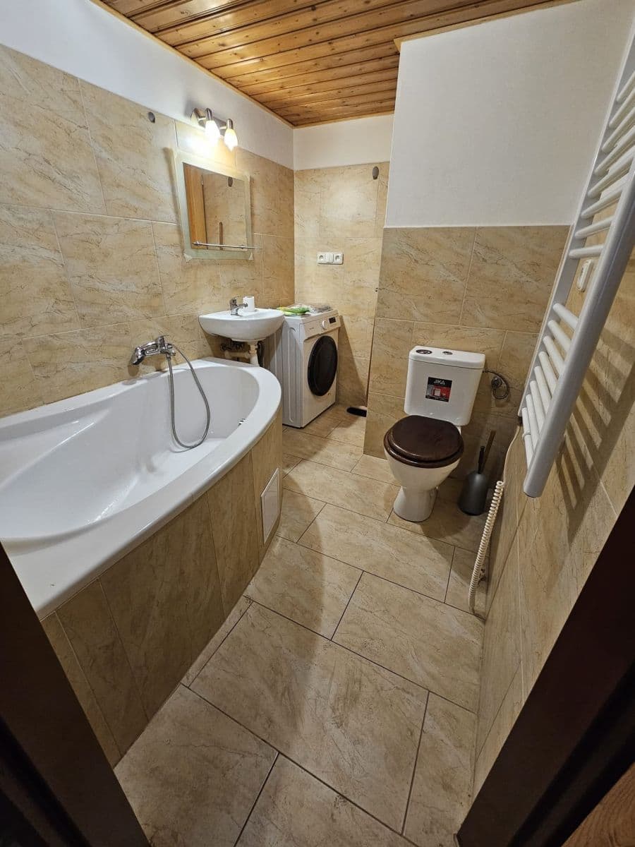 Prodej bytu 1+kk 33 m², Plzeňská, Praha, Praha Prodej bytu 1+kk 33 m², Plzeňská, Praha, Praha