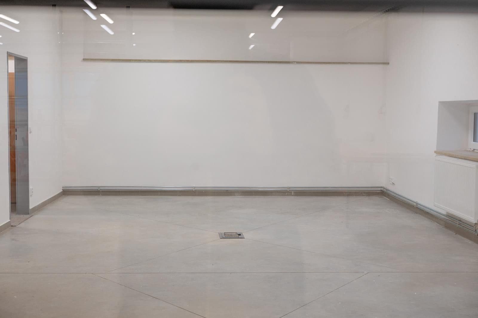 Pronájem nebytového prostoru 328 m², Albrechtice, Pardubický kraj Pronájem nebytového prostoru 328 m², Albrechtice, Pardubický kraj