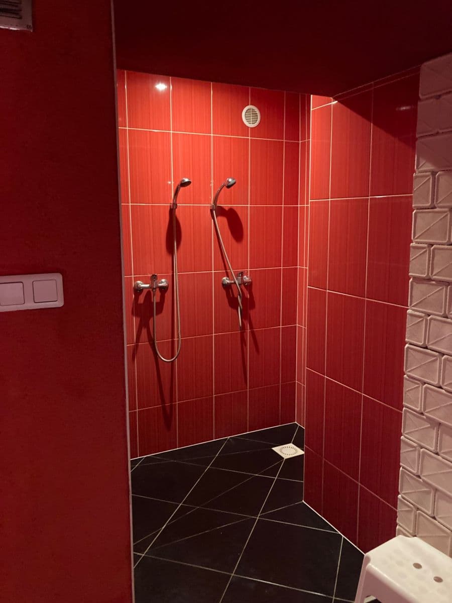 Prodej nebytového prostoru 108 m², Pohorská, Kaplice, Jihočeský kraj Prodej nebytového prostoru 108 m², Pohorská, Kaplice, Jihočeský kraj