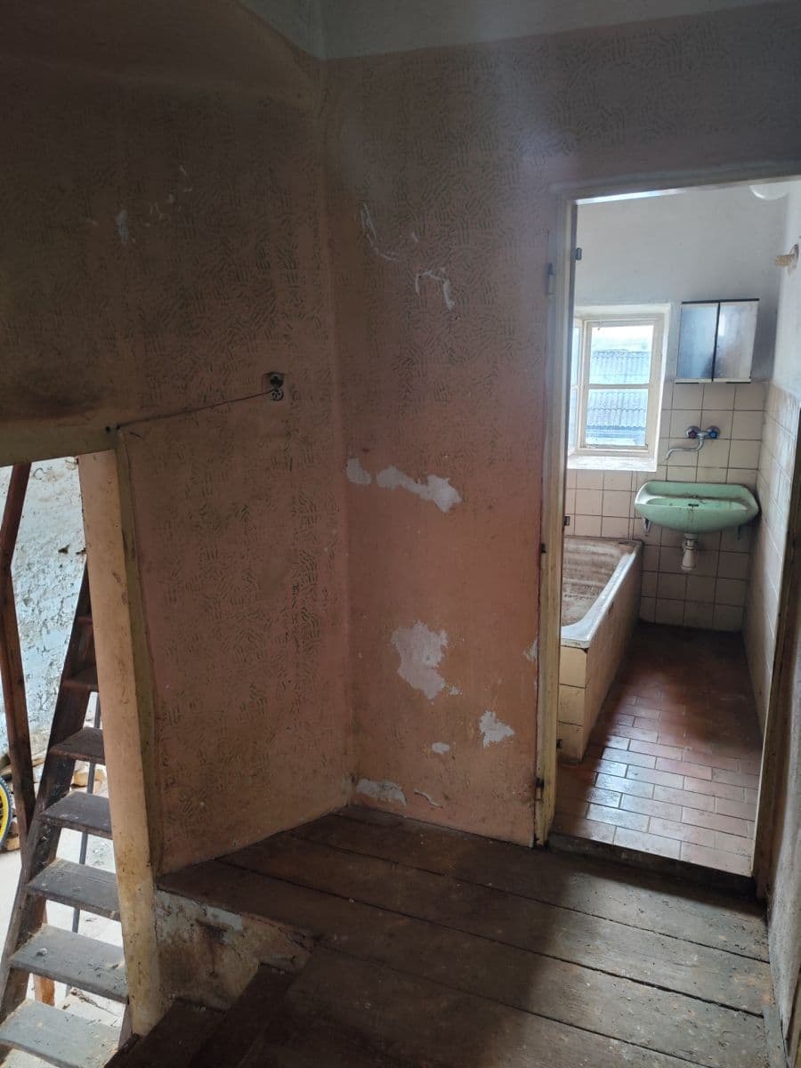 Prodej domu 94 m², pozemek 94 m², Žižkova, Lišov, Jihočeský kraj Prodej domu 94 m², pozemek 94 m², Žižkova, Lišov, Jihočeský kraj