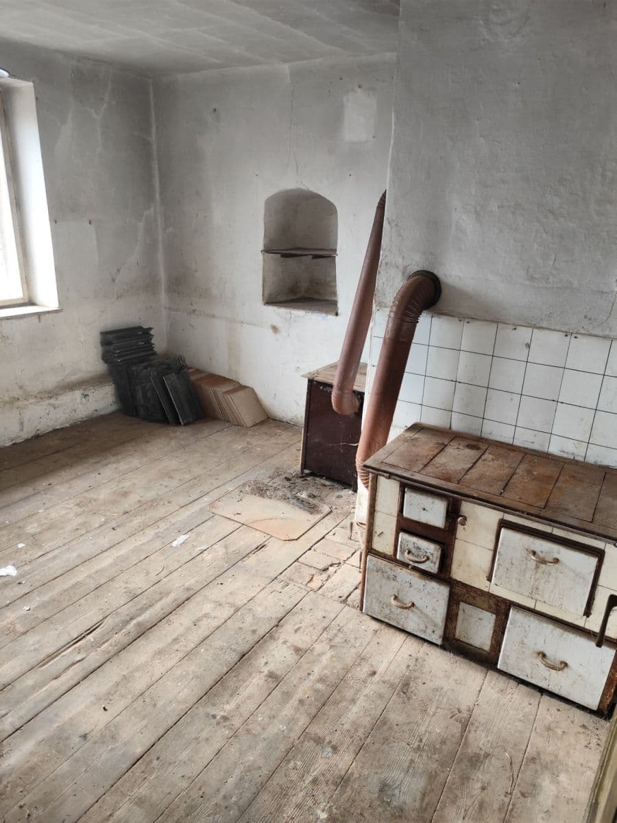 Prodej domu 94 m², pozemek 94 m², Žižkova, Lišov, Jihočeský kraj Prodej domu 94 m², pozemek 94 m², Žižkova, Lišov, Jihočeský kraj