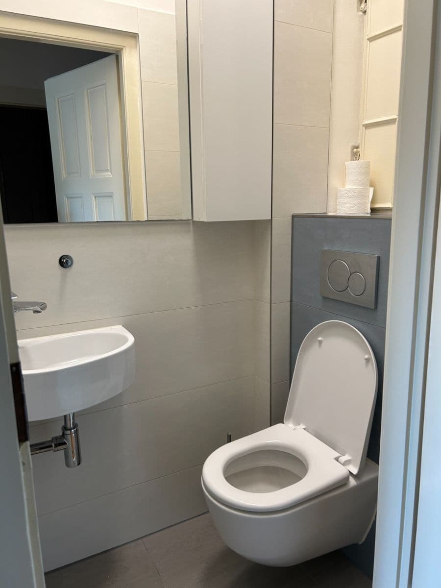 Pronájem bytu 2+kk 70 m², Úvoz, Brno, Jihomoravský kraj Pronájem bytu 2+kk 70 m², Úvoz, Brno, Jihomoravský kraj