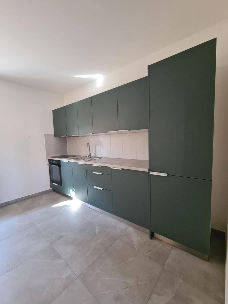 Pronájem bytu 2+1 68 m², Průhon, Brandýs nad Labem-Stará Boleslav, Středočeský kraj Pronájem bytu 2+1 68 m², Průhon, Brandýs nad Labem-Stará Boleslav, Středočeský kraj