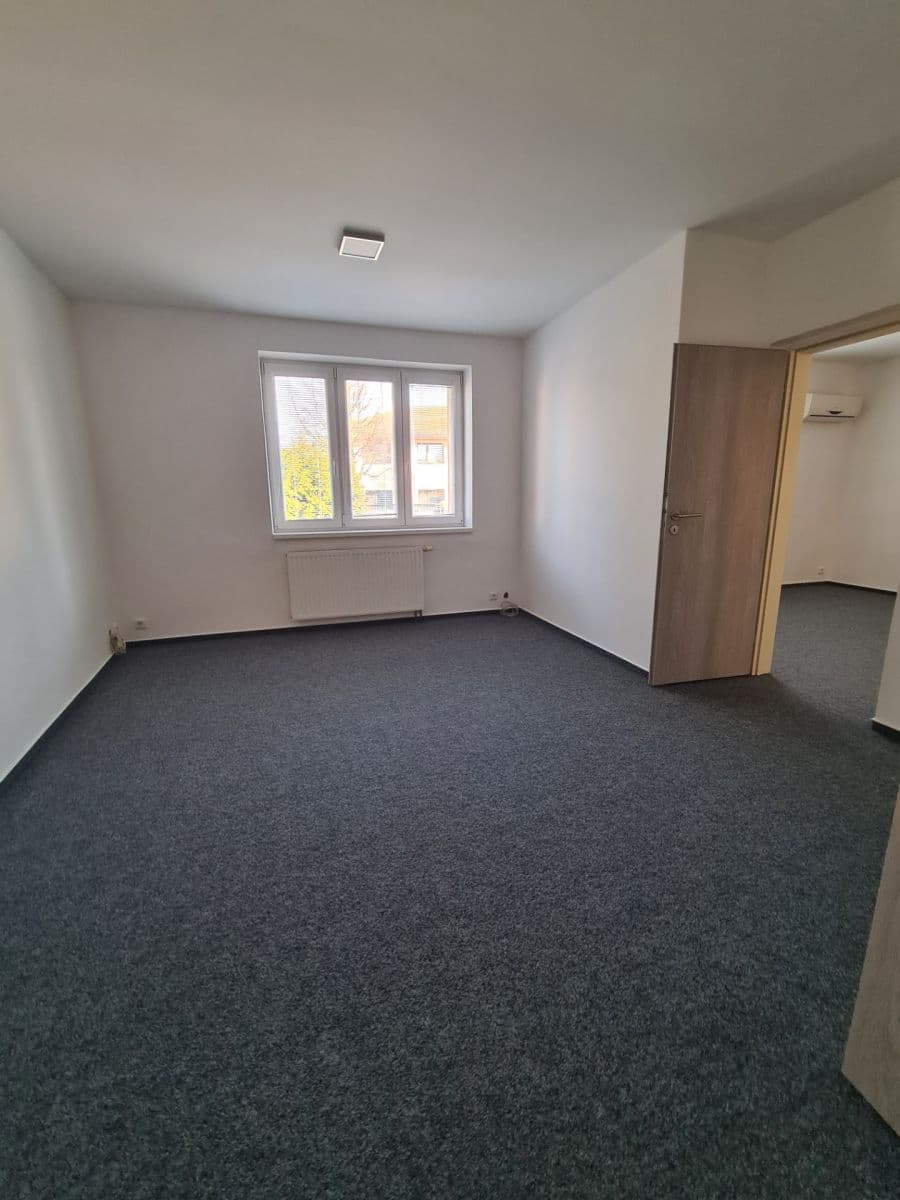 Pronájem bytu 2+1 68 m², Průhon, Brandýs nad Labem-Stará Boleslav, Středočeský kraj Pronájem bytu 2+1 68 m², Průhon, Brandýs nad Labem-Stará Boleslav, Středočeský kraj