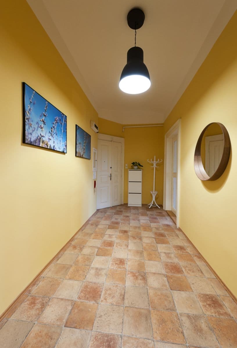 Prodej bytu 4+1 132 m², Masarykovo nábřeží, Praha, Praha Prodej bytu 4+1 132 m², Masarykovo nábřeží, Praha, Praha