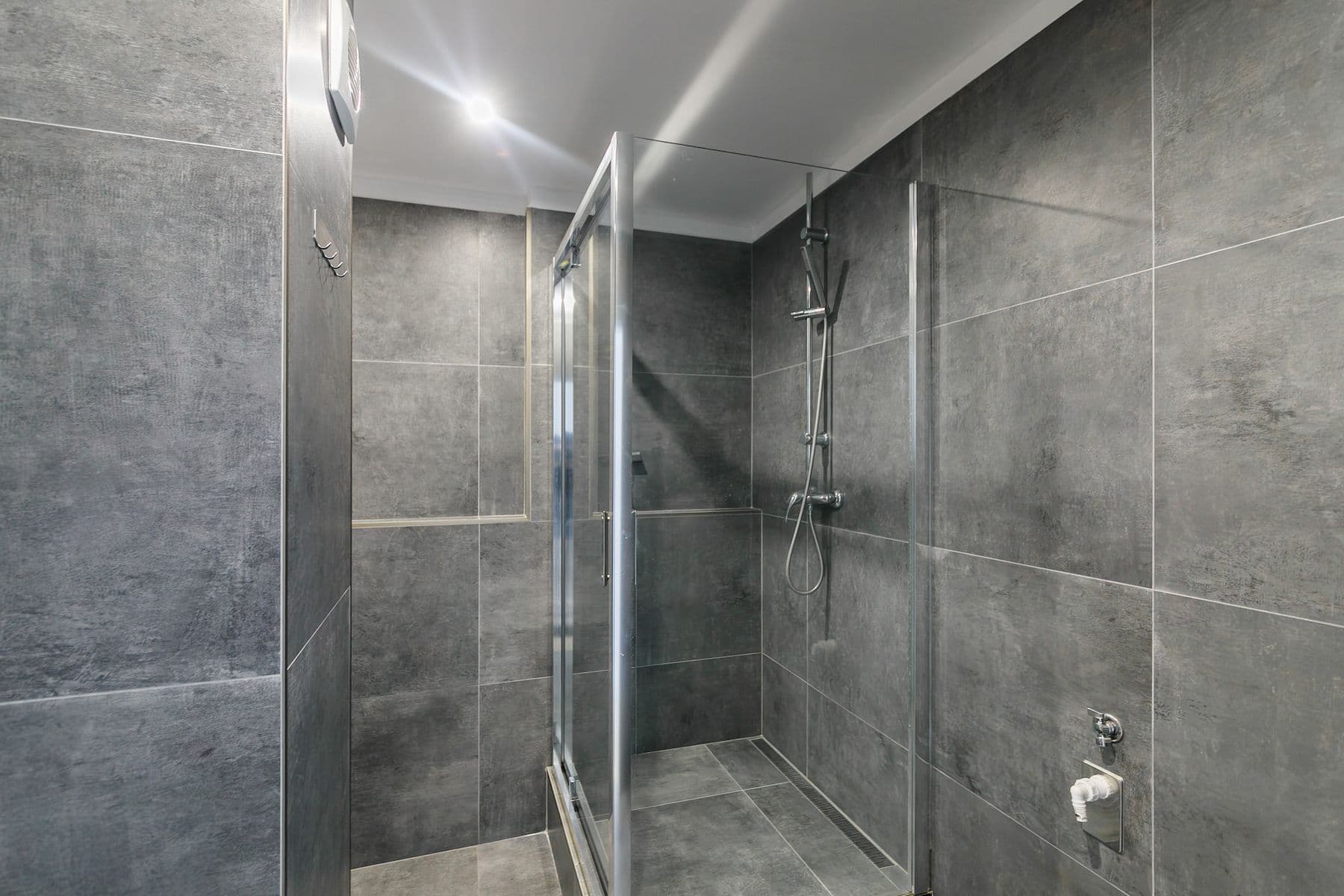 Prodej bytu 2+1 57 m², Cihlářská, Liberec, Liberecký kraj Prodej bytu 2+1 57 m², Cihlářská, Liberec, Liberecký kraj