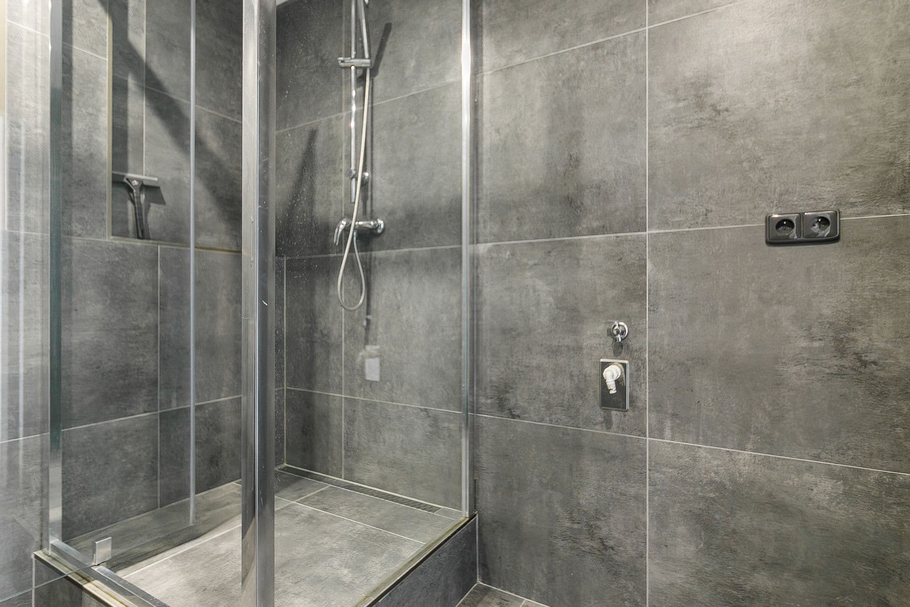 Prodej bytu 2+1 57 m², Cihlářská, Liberec, Liberecký kraj Prodej bytu 2+1 57 m², Cihlářská, Liberec, Liberecký kraj