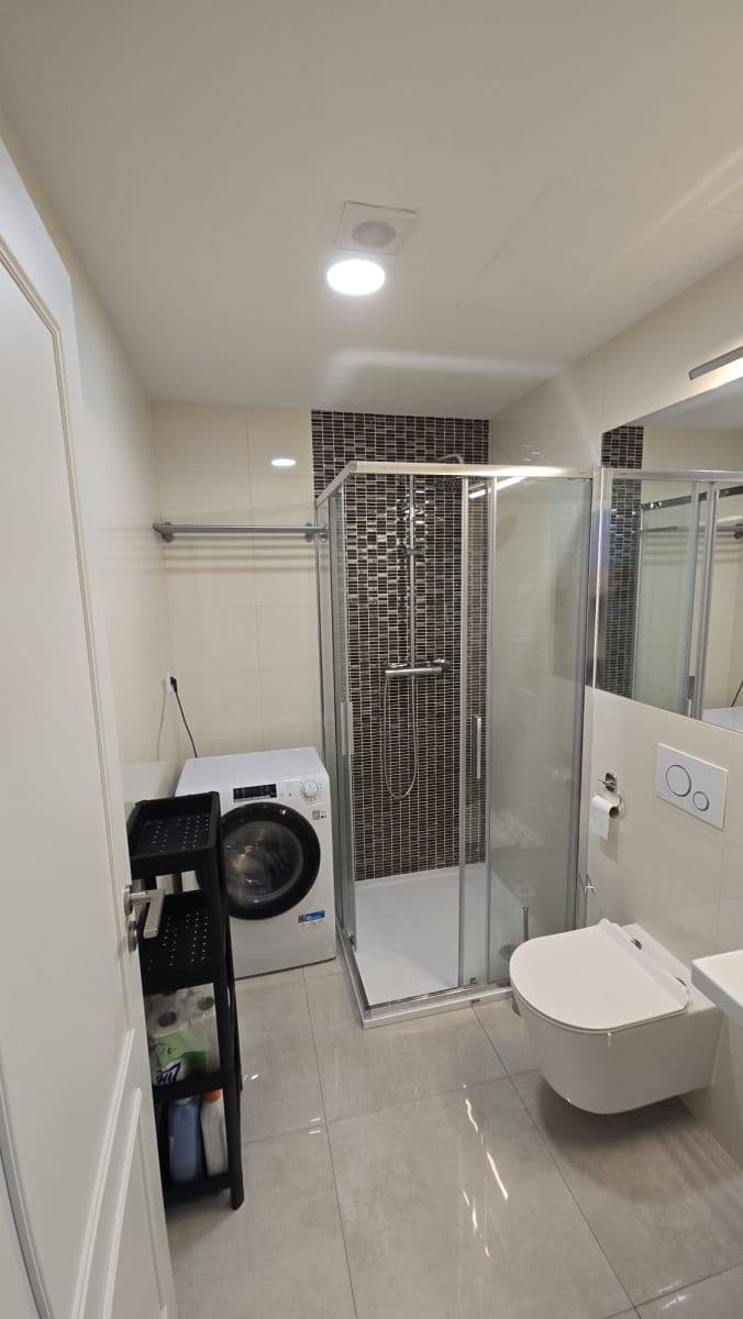 Pronájem bytu 32 m², Korunní, Praha, Praha Pronájem bytu 32 m², Korunní, Praha, Praha