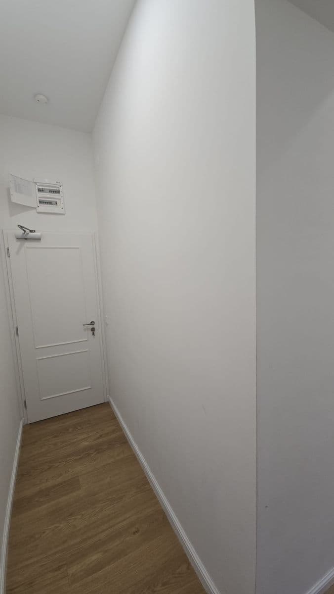Pronájem bytu 32 m², Korunní, Praha, Praha Pronájem bytu 32 m², Korunní, Praha, Praha