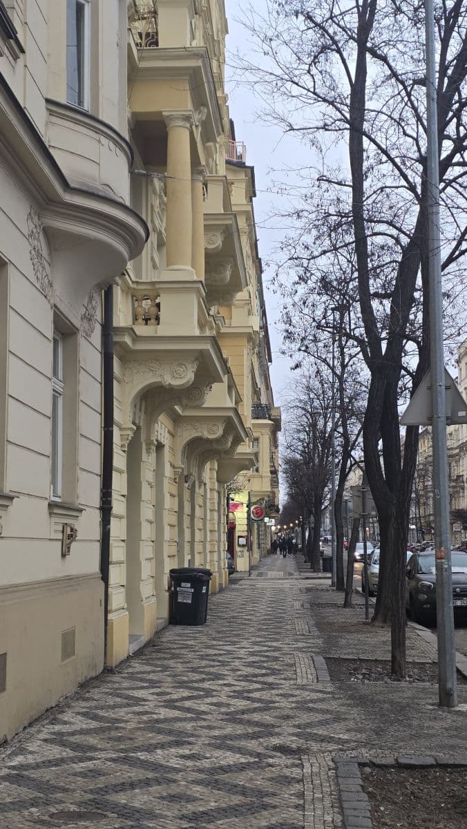 Pronájem bytu 32 m², Korunní, Praha, Praha Pronájem bytu 32 m², Korunní, Praha, Praha