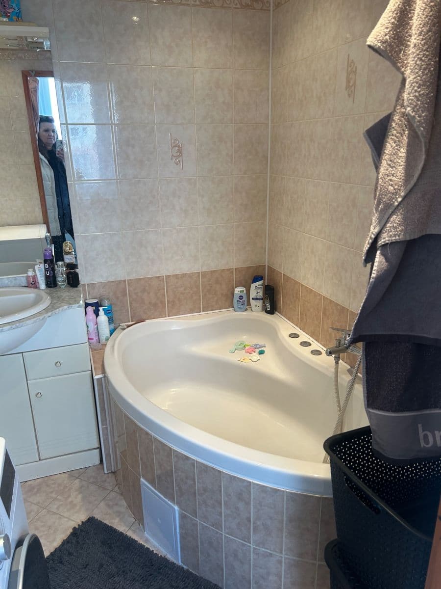 Prodej bytu 2+1 61 m², Truhlářova, Ústí nad Labem, Ústecký kraj Prodej bytu 2+1 61 m², Truhlářova, Ústí nad Labem, Ústecký kraj