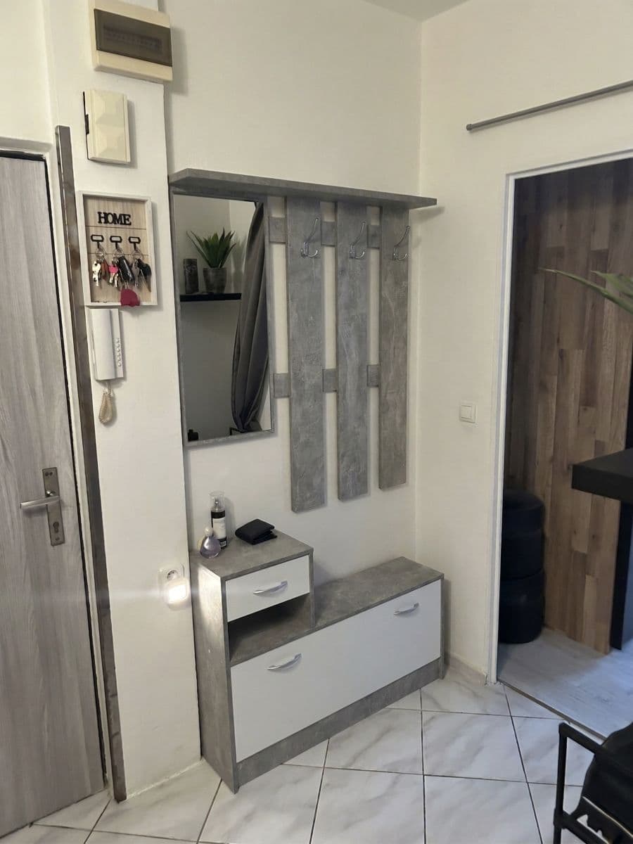 Prodej bytu 2+1 61 m², Truhlářova, Ústí nad Labem, Ústecký kraj Prodej bytu 2+1 61 m², Truhlářova, Ústí nad Labem, Ústecký kraj