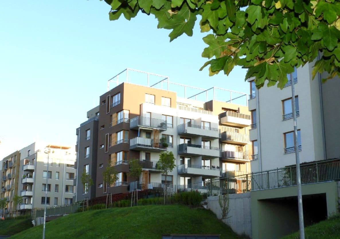 Pronájem garáže 14 m², Modrého, Praha, Praha Pronájem garáže 14 m², Modrého, Praha, Praha