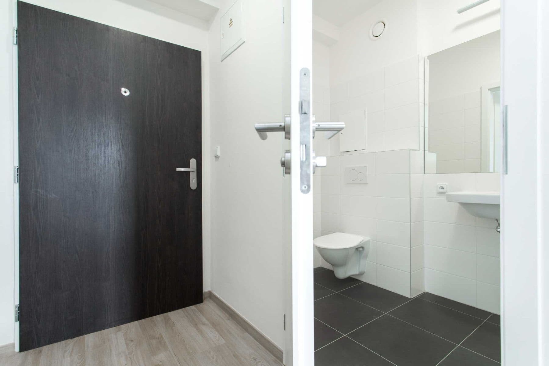 Pronájem bytu 1+kk 26 m², Peroutkova, Praha, Praha Pronájem bytu 1+kk 26 m², Peroutkova, Praha, Praha