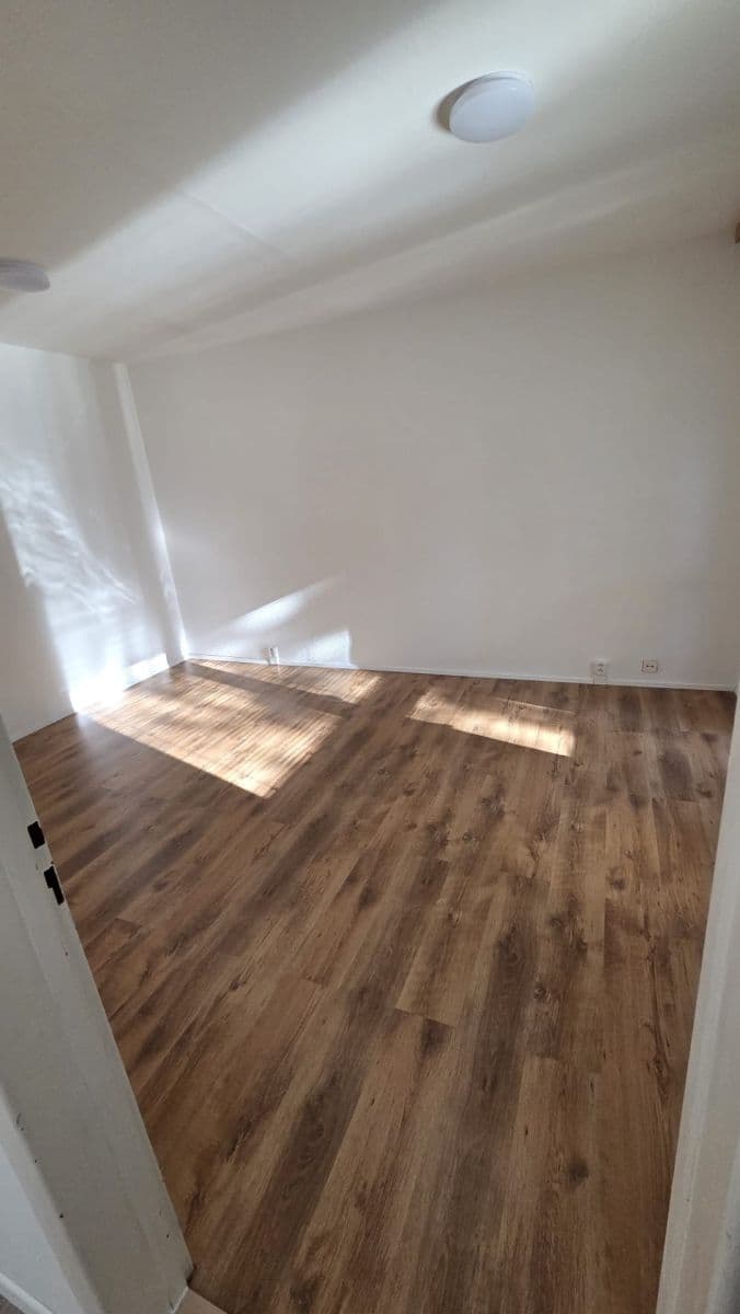 Pronájem bytu 1+1 38 m², Vondrákova, Brno, Jihomoravský kraj Pronájem bytu 1+1 38 m², Vondrákova, Brno, Jihomoravský kraj