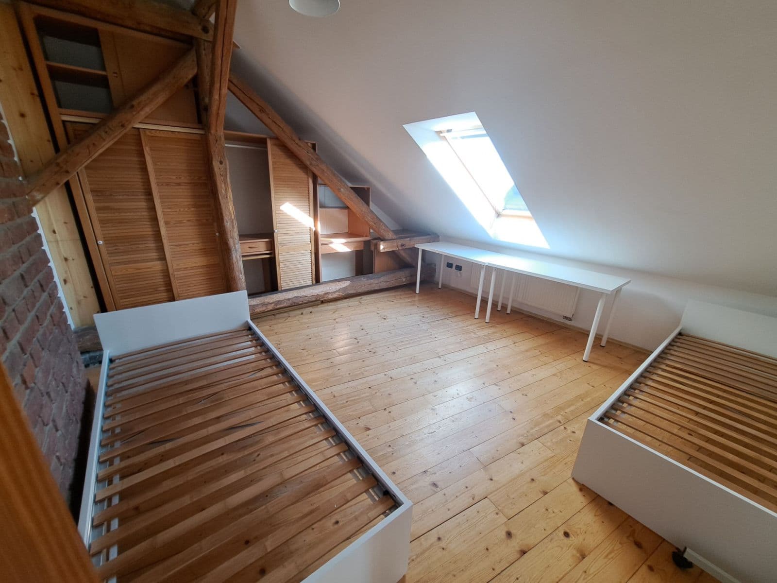 Pronájem bytu 5+kk 200 m², Němejcova, Plzeň, Plzeňský kraj Pronájem bytu 5+kk 200 m², Němejcova, Plzeň, Plzeňský kraj