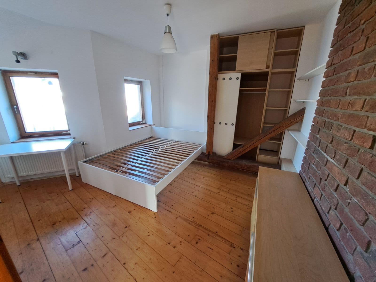 Pronájem bytu 5+kk 200 m², Němejcova, Plzeň, Plzeňský kraj Pronájem bytu 5+kk 200 m², Němejcova, Plzeň, Plzeňský kraj