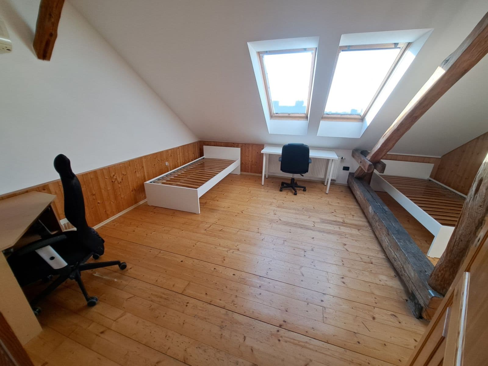 Pronájem bytu 5+kk 200 m², Němejcova, Plzeň, Plzeňský kraj Pronájem bytu 5+kk 200 m², Němejcova, Plzeň, Plzeňský kraj