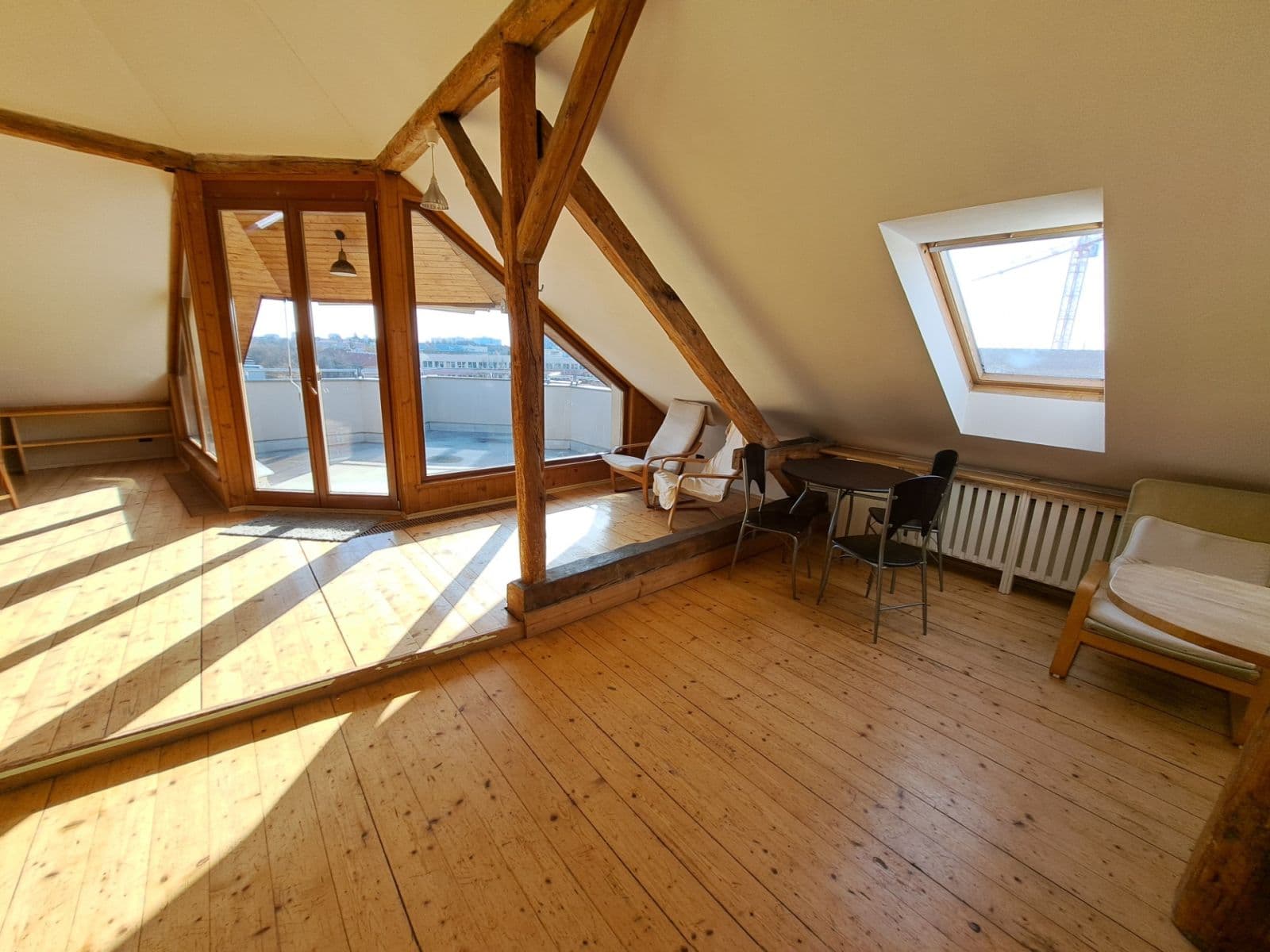 Pronájem bytu 5+kk 200 m², Němejcova, Plzeň, Plzeňský kraj Pronájem bytu 5+kk 200 m², Němejcova, Plzeň, Plzeňský kraj