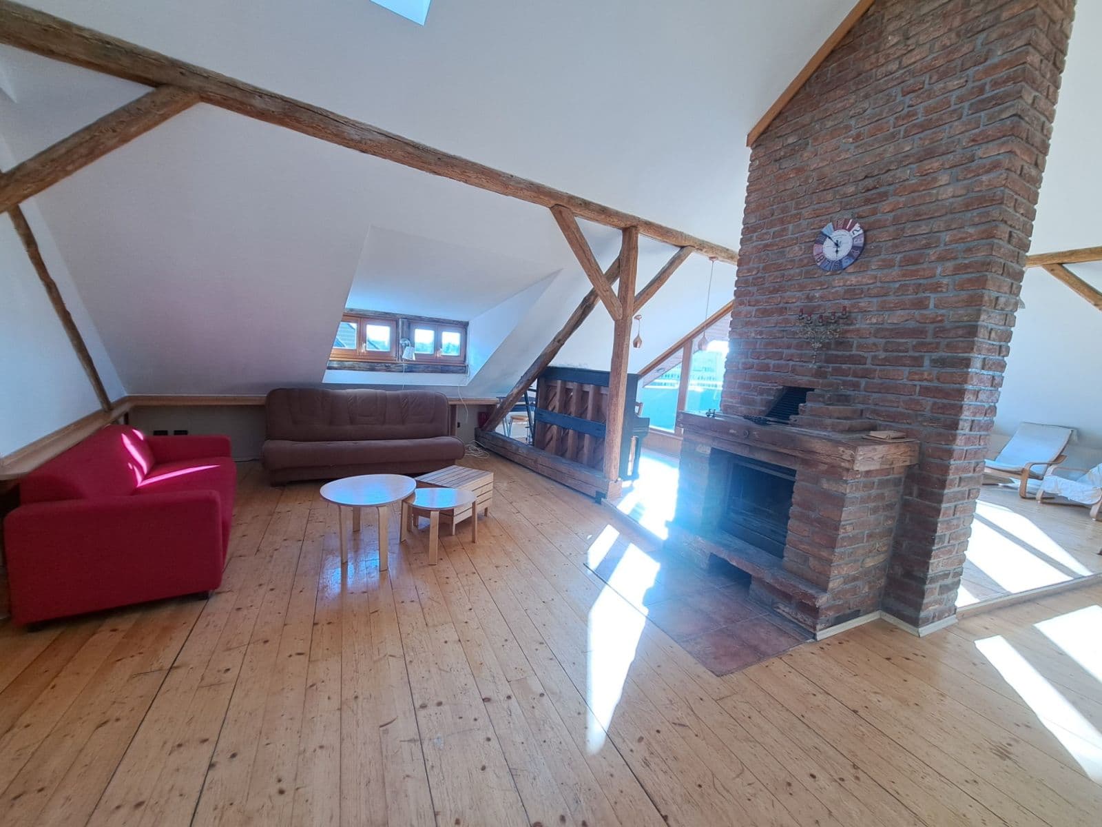 Pronájem bytu 5+kk 200 m², Němejcova, Plzeň, Plzeňský kraj Pronájem bytu 5+kk 200 m², Němejcova, Plzeň, Plzeňský kraj